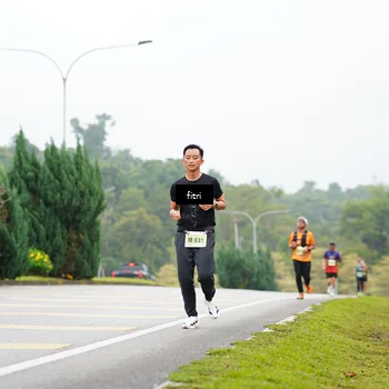 Runner Photo 8472521