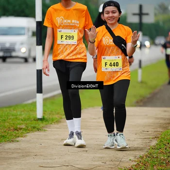 Runner Photo 8472528