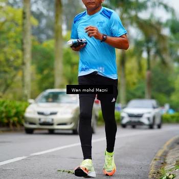Runner Photo 8472548