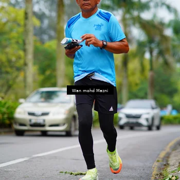 Runner Photo 8472551