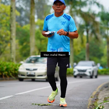 Runner Photo 8472553