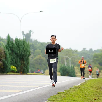 Runner Photo 8472556