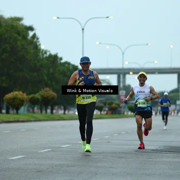 Runner Photo 8472558