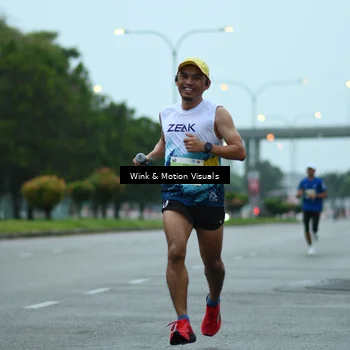 Runner Photo 8472573