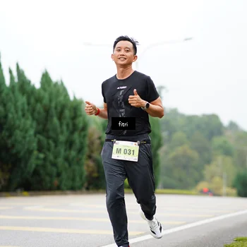 Runner Photo 8472575