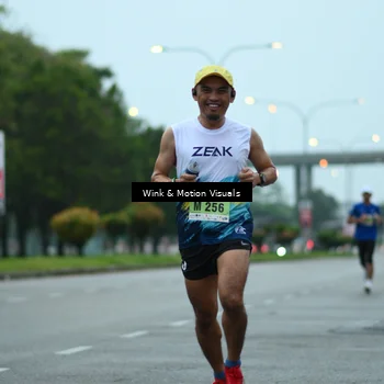 Runner Photo 8472577
