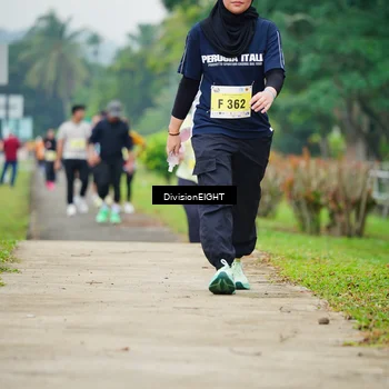 Runner Photo 8472591