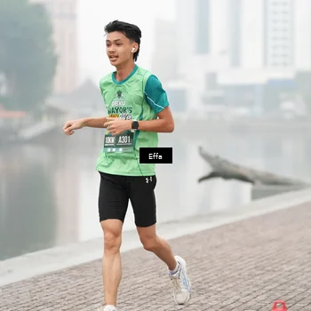 Runner Photo 8472596