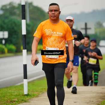 Runner Photo 8472620