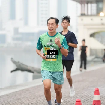 Runner Photo 8472624