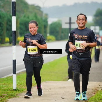 Runner Photo 8472635