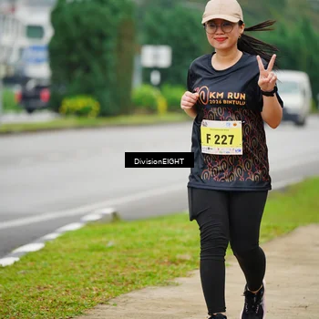Runner Photo 8472645