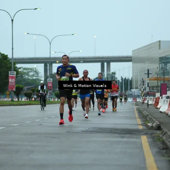 Runner Photo 8472669