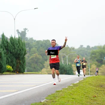 Runner Photo 8472671