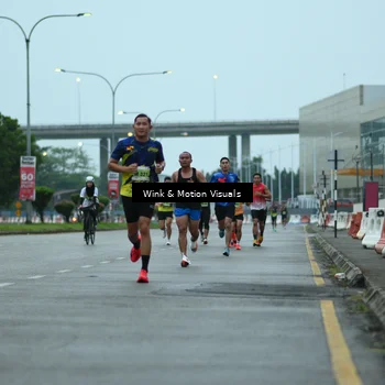 Runner Photo 8472681