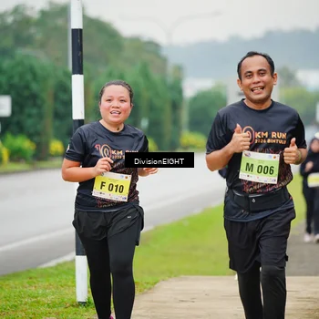 Runner Photo 8472683