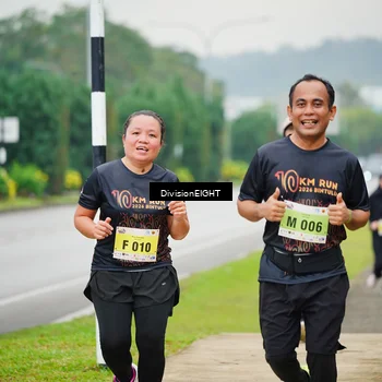 Runner Photo 8472684