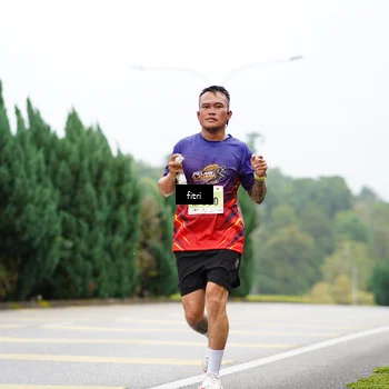 Runner Photo 8472688