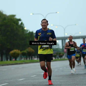 Runner Photo 8472717