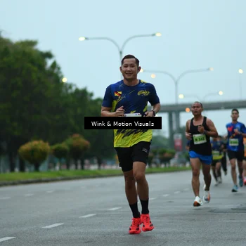 Runner Photo 8472742