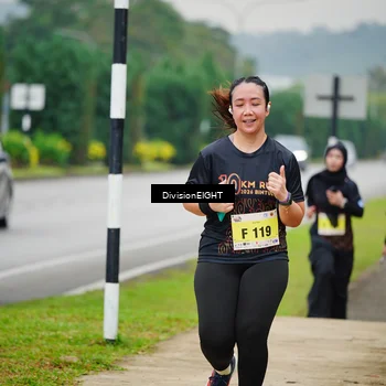 Runner Photo 8472764