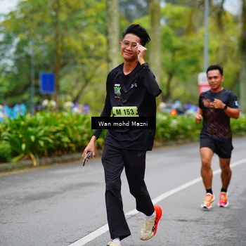 Runner Photo 8472770