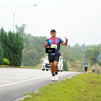 Runner Photo 8472774