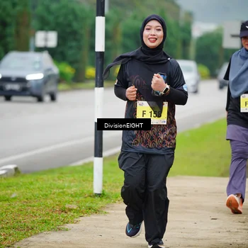 Runner Photo 8472798