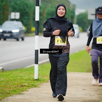 Runner Photo 8472799