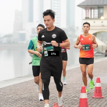 Runner Photo 8472804