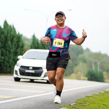 Runner Photo 8472808