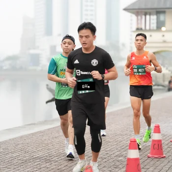 Runner Photo 8472809
