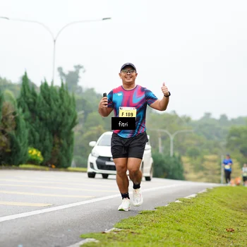 Runner Photo 8472834