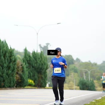Runner Photo 8472840