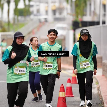 Runner Photo 8472863