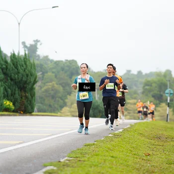 Runner Photo 8472875