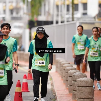 Runner Photo 8472878