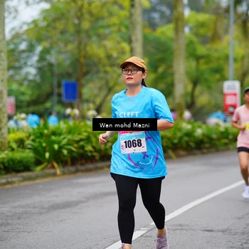Runner Photo 8472883