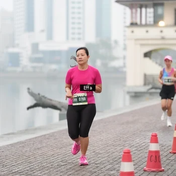 Runner Photo 8472894