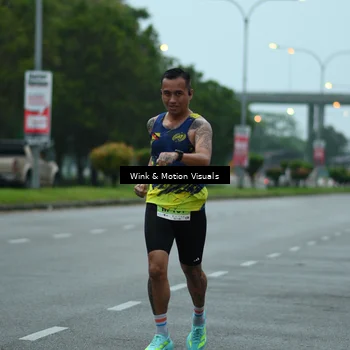 Runner Photo 8472898