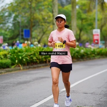Runner Photo 8472909
