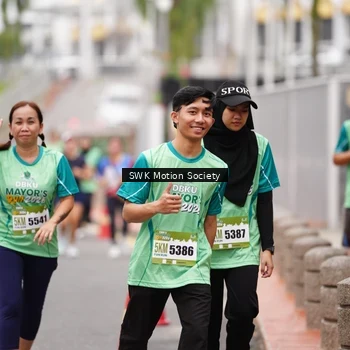 Runner Photo 8472910