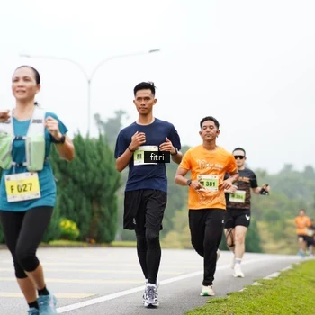 Runner Photo 8472914