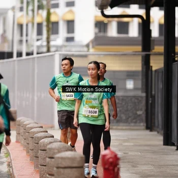 Runner Photo 8472916