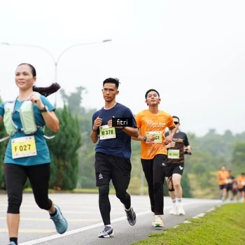 Runner Photo 8472917