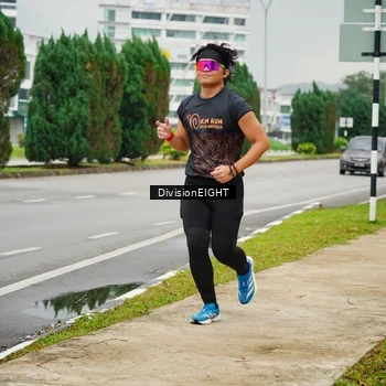Runner Photo 8472920