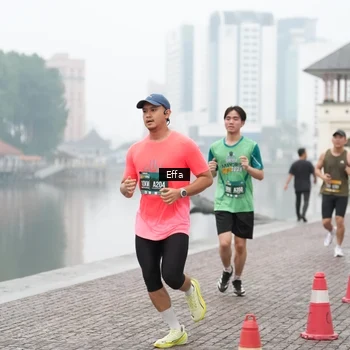 Runner Photo 8472921