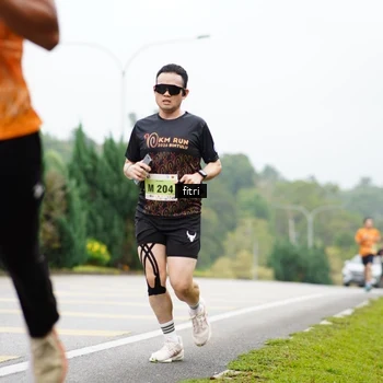 Runner Photo 8472930