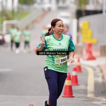 Runner Photo 8472933