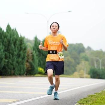 Runner Photo 8472959